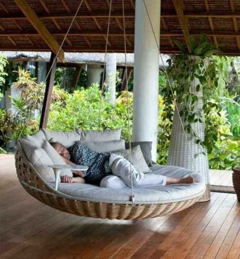 suspended-hammock-bed